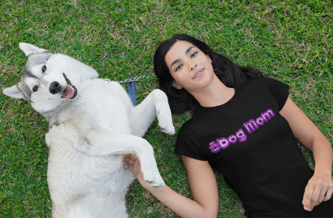 #Dog Mom | T-Shirt - T-Shirt - Totally Bri LLC